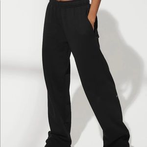 ALO Yoga Puddle Sweatpants
